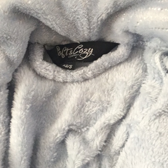 bathrobe - Picture 3 of 4